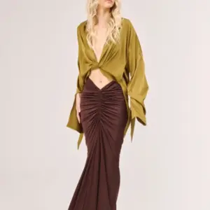 Geraffter Maxirock mit Taschen